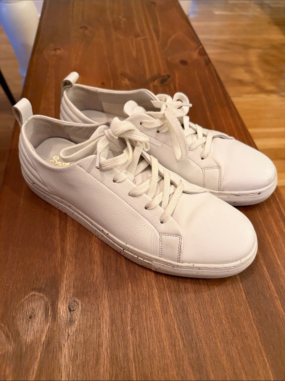 Seychelles Off-White Low-Top Lace-Up Sneakers